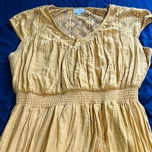 Spring/Summer dress. Comfy, worn once. Perfect for warm weather